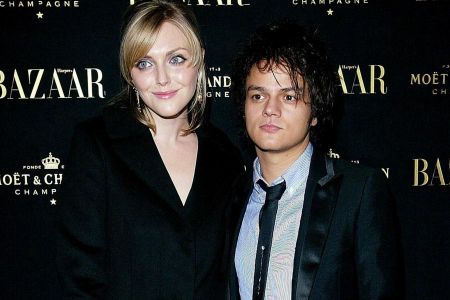 Sophie is currently married to the singer Jamie Cullum.